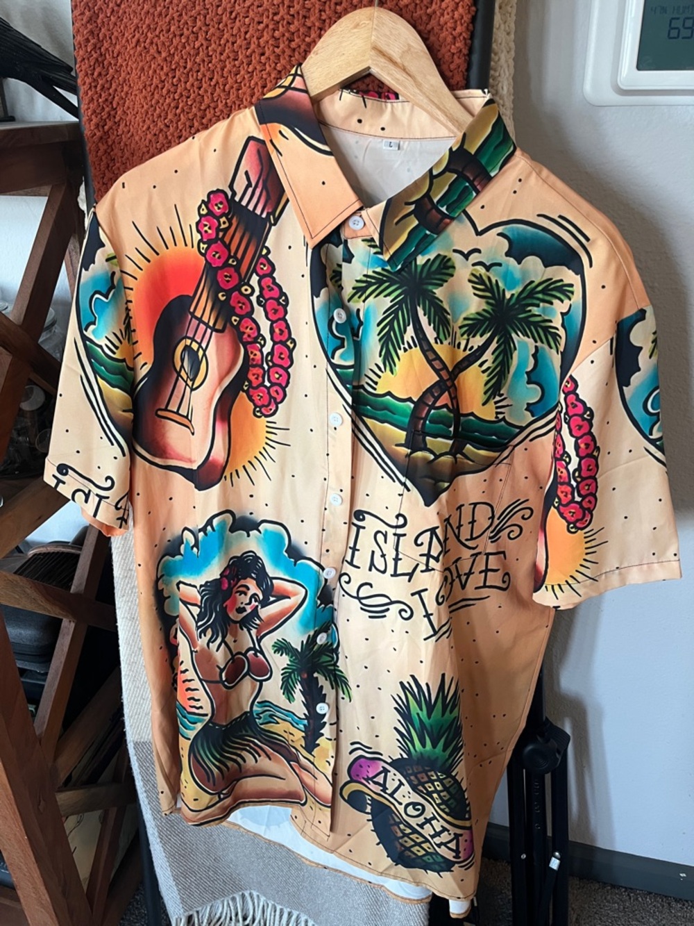 Tattoo style Island Love Summer Tropical Print Short-Sleeve Shirt - Beige